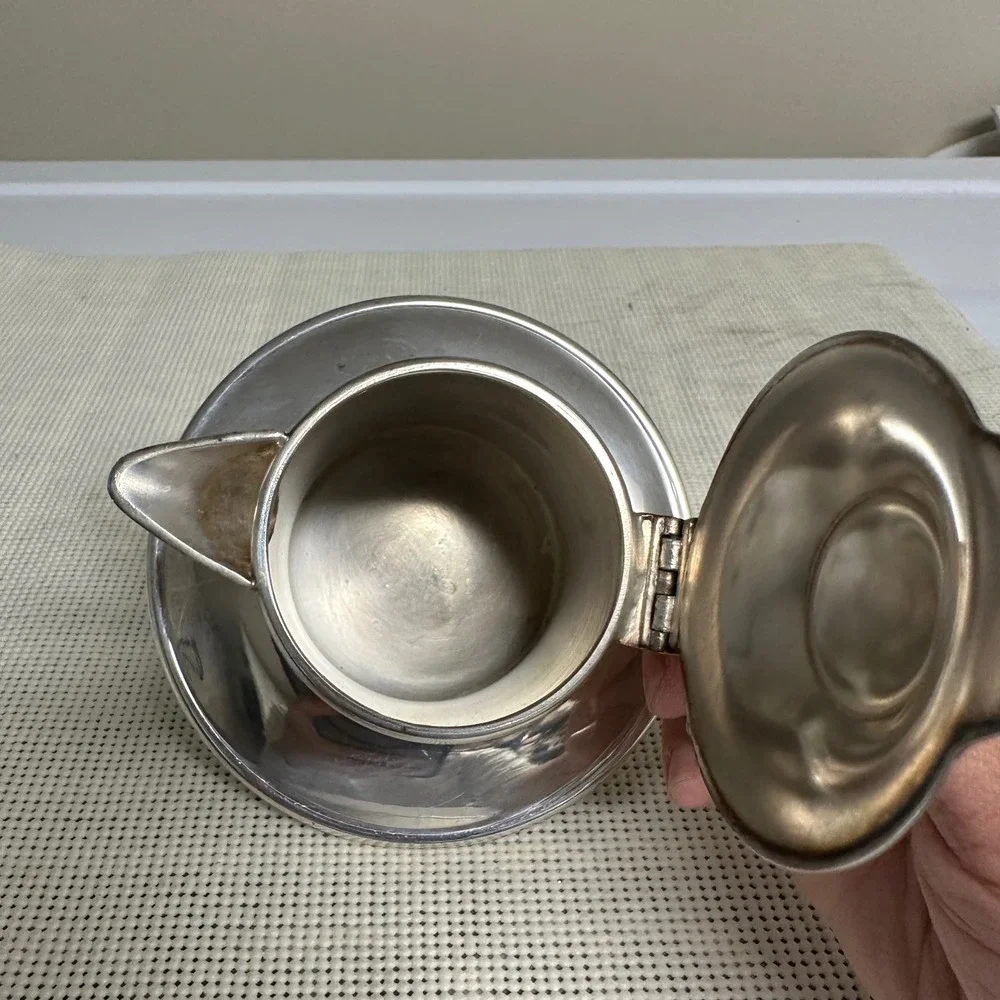 Wallace Silverplated Syrup Pitcher Small With Underplate Vintage